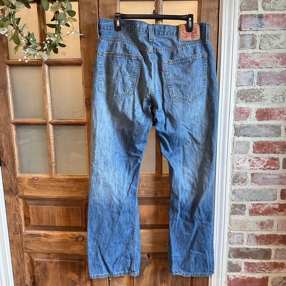 Levi's 527 Slim Bootcut Jeans Mens 36x31 (measured) Blue Medium Wash Denim - Picture 2 of 11
